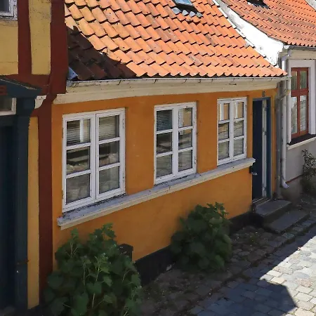 3 Person In R Sk Bing Semesterbostad *