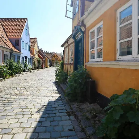 Semesterbostad 3 Person In R Sk Bing Ærøskøbing