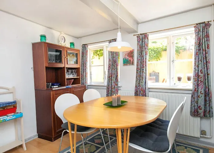 3 Person In Ærøskøbing