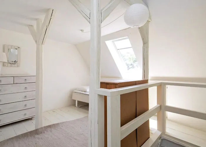 3 Person In * Ærøskøbing