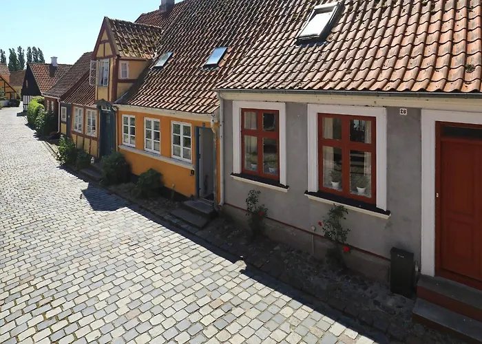 3 Person In Ærøskøbing